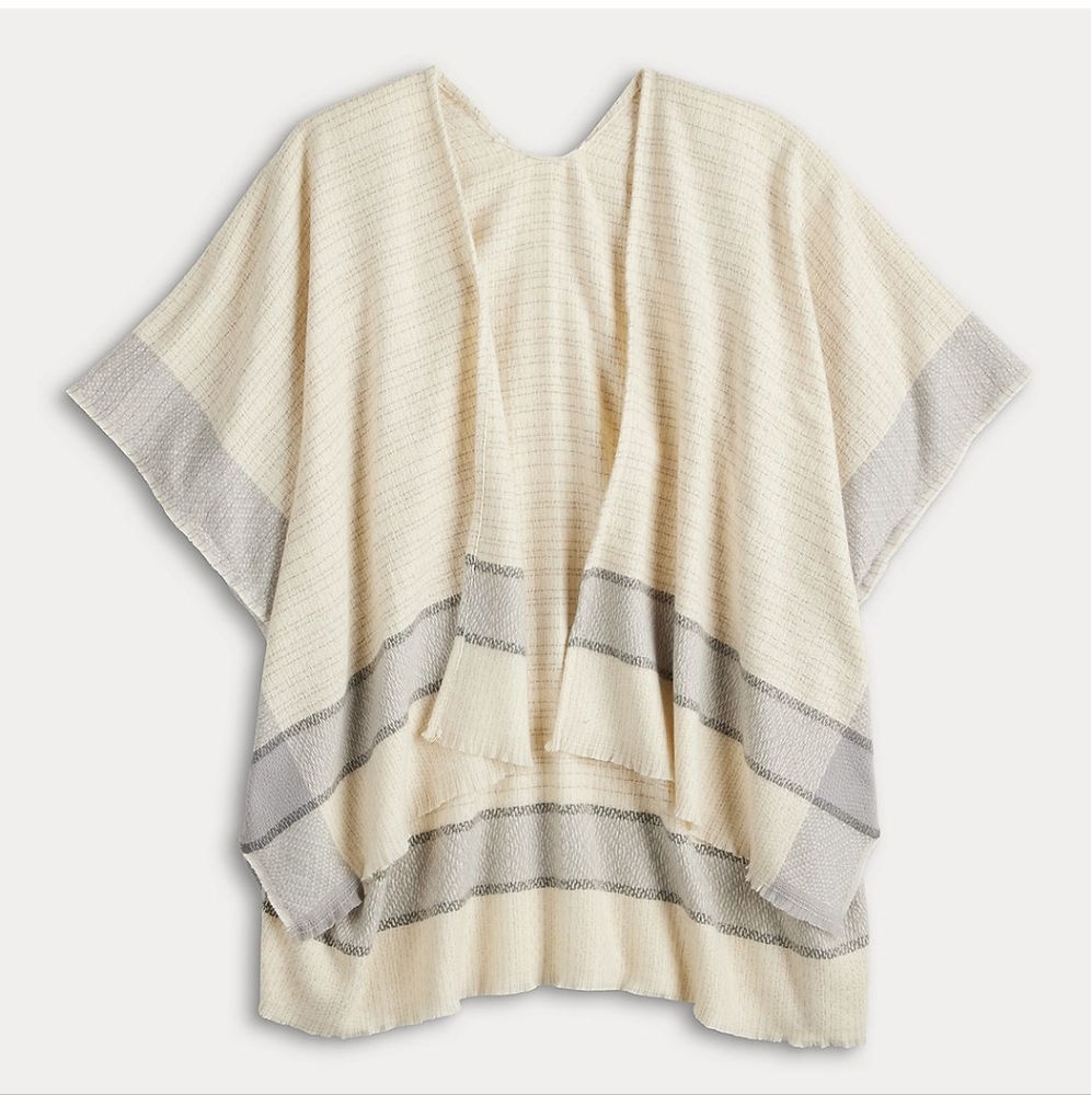 VERY SOFT Poncho O/S Ivory and Lt Gray - Picture 2 of 4